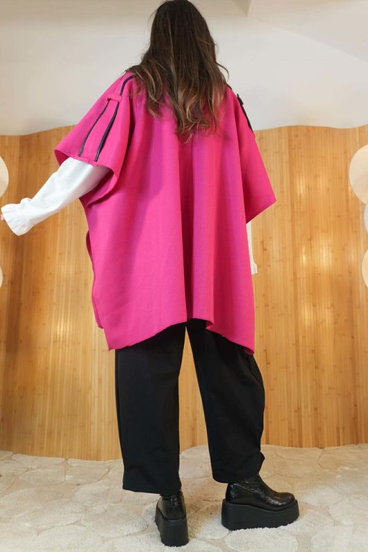 Ardross Cape Hot Pink